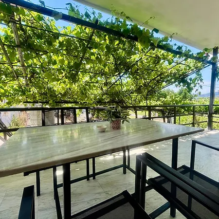 Maison Smaragda By Horizon Homes דירה