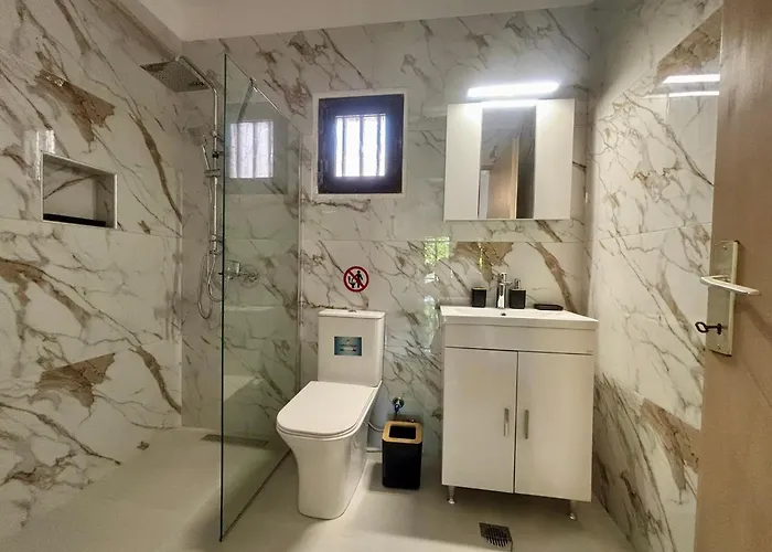 Maison Smaragda By Horizon Homes דירה